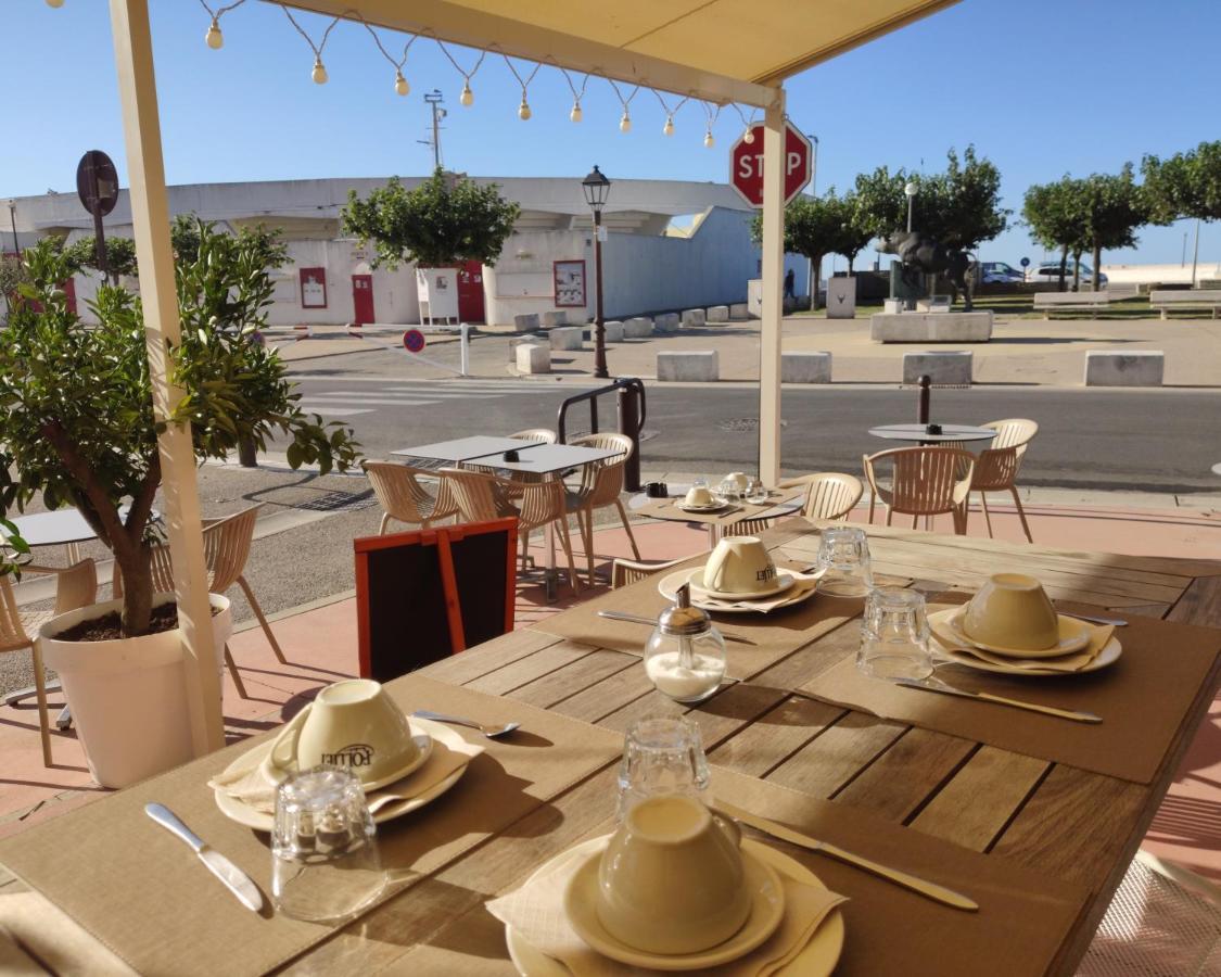 Abrivado Hotel Saintes-Maries-de-la-Mer Exterior foto